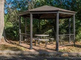 锡克里红屋顶客栈