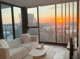 Sydney Private Home I
