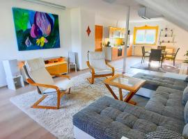 Ferienwohnung am Felsenwanderweg，位于洛斯海姆的酒店