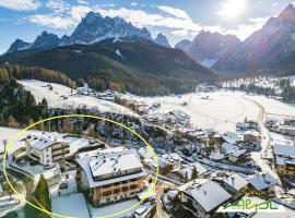 拜尔维塔埃尔蓓酒店，位于塞斯托的酒店