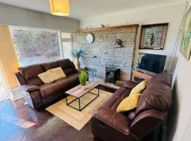 Bryn Gwyn Lodge