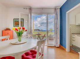 Apartment la Roccia by Interhome，位于卡沃的酒店