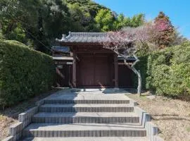 薬医門の宿