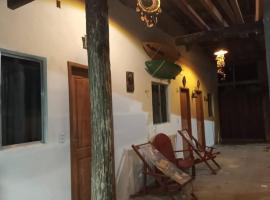 Pousada Mahalo，位于阿尔戈杜瓦尔的酒店