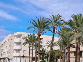 Piso Garrucha beautiful & spacious apartment - 50 meters from the beach