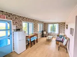 Raintree Cottage