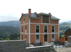 Apartamentos Rurales El Palacio de Doiras，位于Boal的酒店