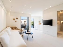 2BD Boho Sea View Apartment by The Olon，位于瓦里的酒店