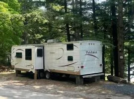 Lakefront RV Cottage in Parry Sound #2