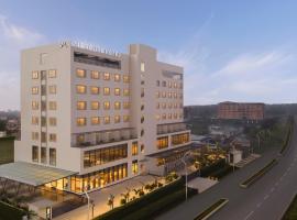 Mercure Lucknow Gomti Nagar，位于勒克瑙的酒店