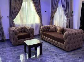 Luxury short-let apartments，位于Avodim的酒店