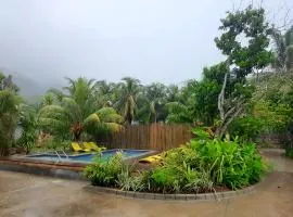 漂流者旅馆　