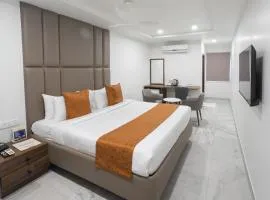 Hotel Kinara Grand