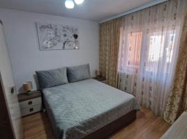 Apartament 2 camere Campulung Muscel，位于肯普隆格的酒店