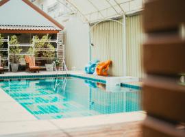 Pai Sukhothai Resort SHA Extra Plus，位于素可泰的酒店