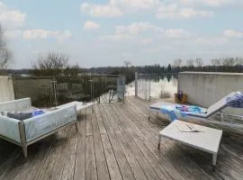 The Skydeck HM50