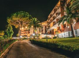 HOTIDAY Room Collection - Porto Azzurro，位于卡波利韦里的酒店