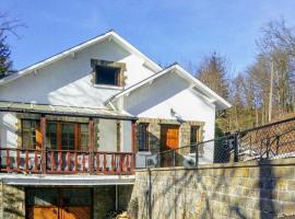 5 Bedroom Stunning Home In Rochehaut，位于罗谢豪的酒店