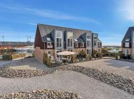 2 Bedroom Awesome Home In Glesborg