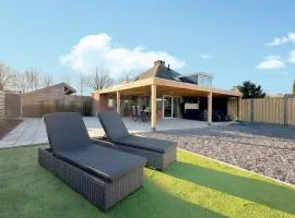 Gorgeous Home In Stavenisse