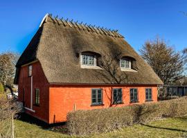Amazing Home In Ærøskøbing With Wifi，位于艾勒斯克宾的酒店