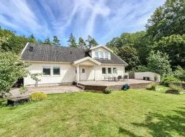 Beautiful Home In Holum With Wifi