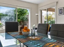 Mandria 2bed stylish Holiday Apartment by VICHY Holidays