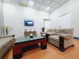 Business Lodges Gujrat，位于Gujrāt的酒店