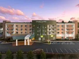 Courtyard By Marriott Fayetteville Fort Bragg Spring Lake