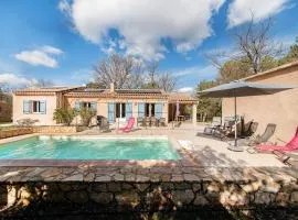 Montgit - Piscine grand jardin parking