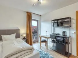 Stunning Apartment In Bischofsheim