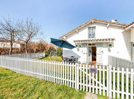 Lovely Home In Oradour-Fanais With Wifi，位于Oradour-Fanais的酒店