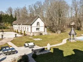 Suite Frênes Avec Piscine