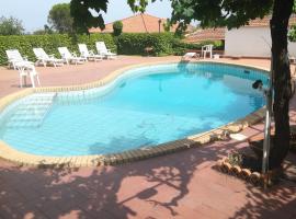 Villa Flori，位于马斯卡卢恰的酒店