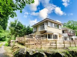 Green Oasis Cottage A