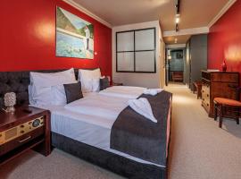 Barka Galéria Hotel és Étterem，位于Tállya的酒店