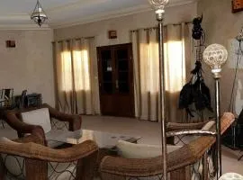 Villa Artcanes