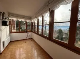 Amplio apartamento con gimnasio y piscina, ideal familias