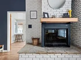 #StayInMyDistrict Historic Charming Bungalow
