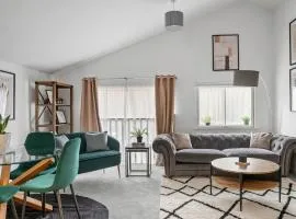 Hertford Riverside Retreat and Gym