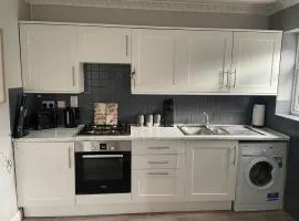 The Ford, Country retreat