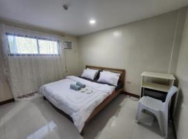 paradise house，位于Ubay的酒店