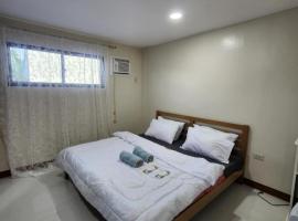 pacific guestroom，位于Ubay的酒店