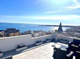 Luxury Penthouse Sea View with terrace，位于贾迪尼-纳克索斯的酒店