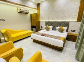 HOTEL DOUBLE CROWN Mumbai AIRPORT T2