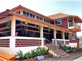 vasundhara agro hill resort，位于Chandoli的酒店