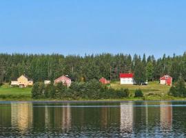 Lappish Summerhouse by the River，位于Kiemunkivaara的酒店