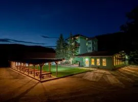 Zöldsziget Menedék, Rendezvény-és pihenőház