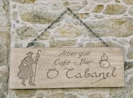 O Cabanel Albergue-Bar