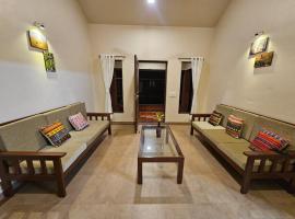 Luxury Konkan Beach Stay Guhagar，位于古哈加尔的酒店